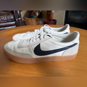Nike Cream and Navy Casual Shoes